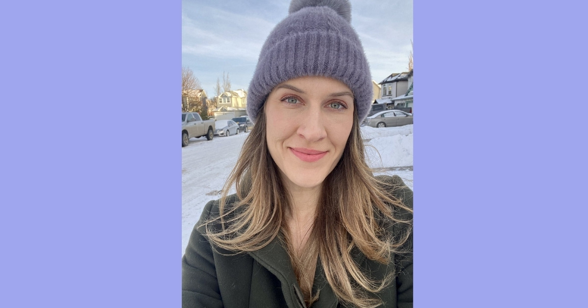 Is Alison Wandzura private about relationships?