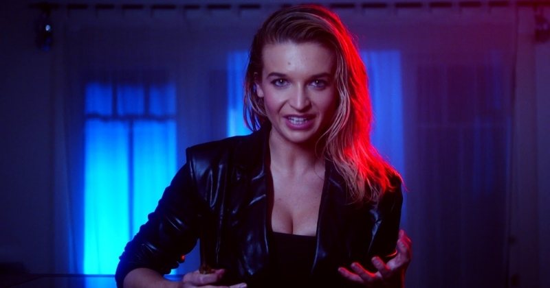 Early career and entry into film's Sarah Moliski